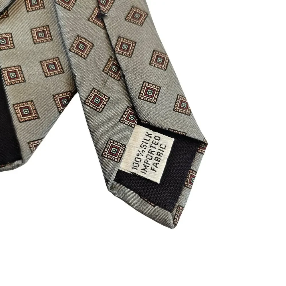 GANT Mens Silk Necktie Gray Geometric Diamond Pattern Classic Tie 59” 3.5”